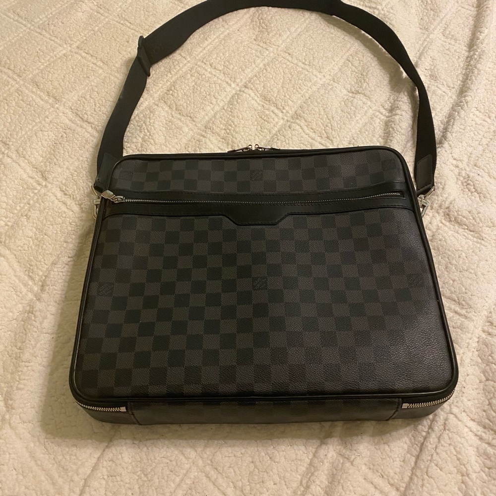 Louis Vuitton Steeve Brief Case